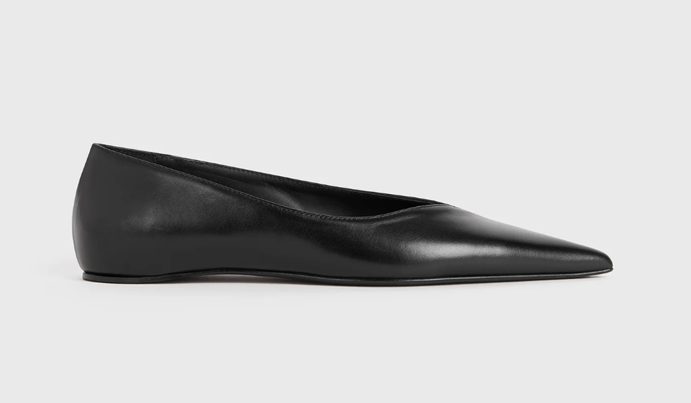 Toteme The Asymmetric Ballerina Flats in Black — UFO No More